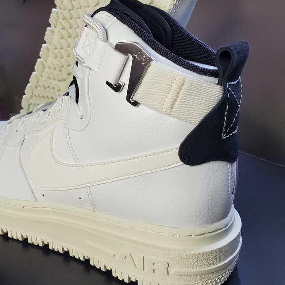 Nike AF1 High "Utility" 2.0 Shoes - Picture 4 of 6